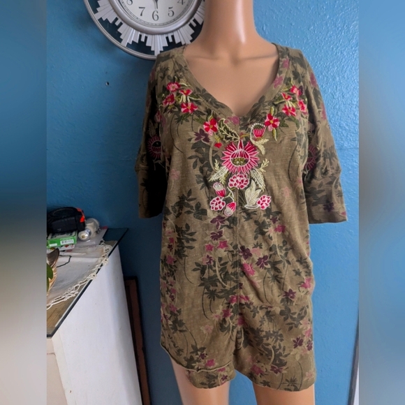 SundaceFloral Embroidered Olive Green Romper - Picture 1 of 7